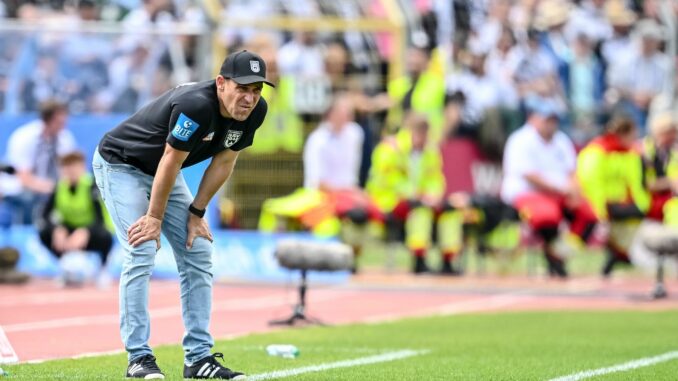 SSV Ulm 1846 - Hannover 96 Robert Lechleiter und der SSV Ulm kämpfen am Samstag in Hamburg gegen den drohenden Abstieg.
