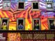 Das Kunstwerk an der Fassade der Bar auf der Reeperbahn soll daran erinnern, dass die Große Freiheit nicht nur Partymeile, sondern auch ein Ort der Kunst und der Kultur und der Vielfalt ist.