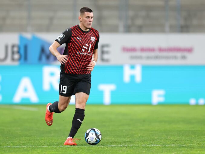Mladen Cvjetinovic wechselt zu Holstein Kiel.
