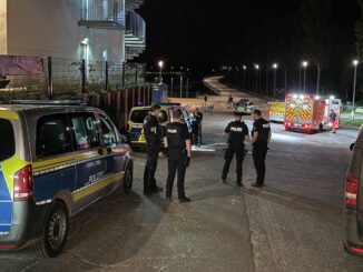 Eine Auseinandersetzung ist in einer Bar in Wedel ist am Donnerstagabend eskaliert.