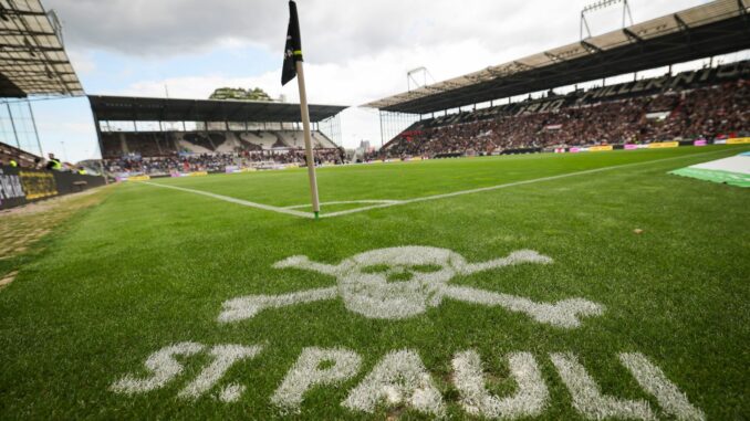 FC St. Pauli FC St. Pauli meldet den ersten Zugang für die kommende Bundesliga-Saison.