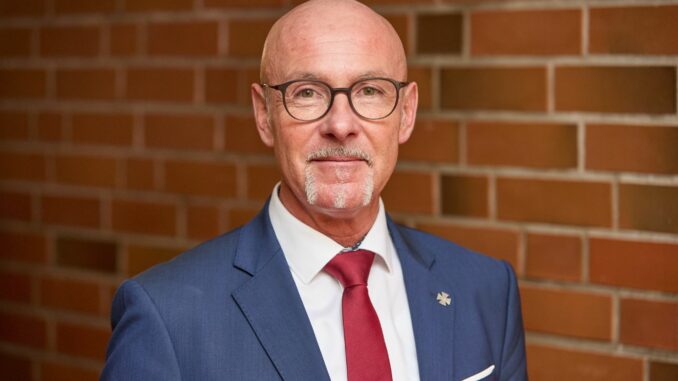 AfD Schleswig-Holstein Für AfD-Landeschef Kurt Kleinschmidt kommt die Einstufung seiner Partei als rechtsextrem nicht überraschend. (Archivbild)