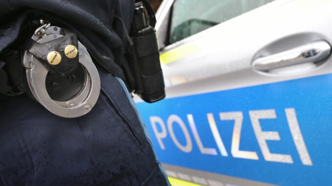 Polizei Der 28-jährige Serbe wurde mit internationalem Haftbefehl gesucht. (Symbolbild)