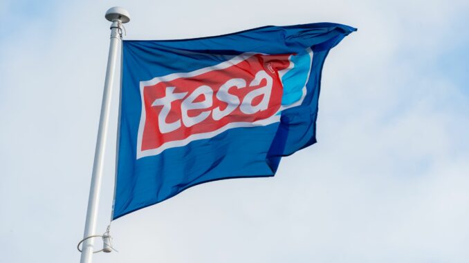 Eröffnung der neuen Tesa-Zentrale Tesa kooperiert mit Zeiss in Jena. (Symbolbild)