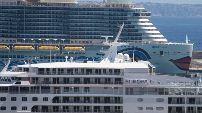 Kreuzfahrtschiffe auf Mallorca Das Mittelmeer gehörte im vergangenen Jahr nach der Karibik zum wichtigsten Ziel von Kreuzfahrten.