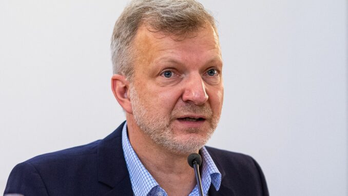 Thomas Großbölting Hamburgs rot-grüne Koalition will mit einer Auszeichnung an den bei einem Zugunglück ums Leben gekommenen Historiker Thomas Großbölting erinnern. (Archivbild)