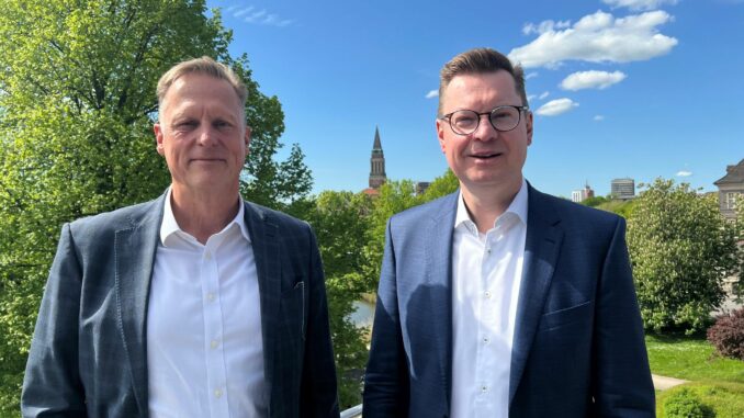 Bürgschaftsbank Schleswig-Holstein - Geschäftszahlen Die beiden Geschäftsführer der Bürgschaftsbank Schleswig-Holstein, Holger Zervas (l) und Carsten Müller, habe ihre Geschäftszahlen für 2024 vorgestellt.
