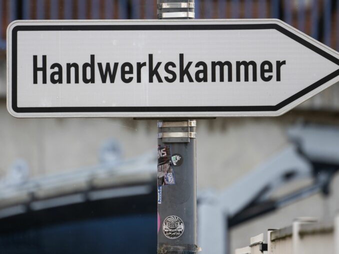 Der Präsident der Handwerkskammer Lübeck, Ralf Stamer, ist für sein Engagement ausgezeichnet worden. (Symbolbild)