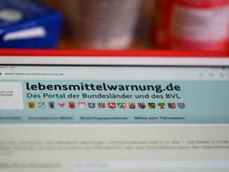 Wegen möglicher Metallteile werden  «EDEKA Bio Soft-Datteln, ohne Stein» zurückgerufen (Symbolbild).