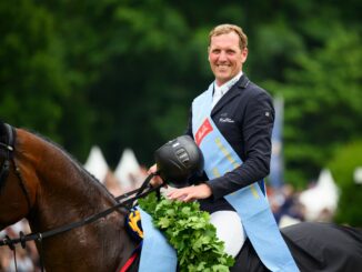 Andre Thieme gewinnt das Derby.