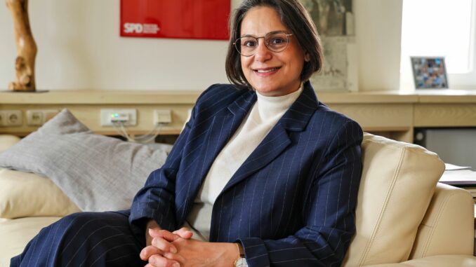 Serpil Midyatli Serpil Midyatli fordert eine Investitionsoffensive in Schleswig-Holstein.