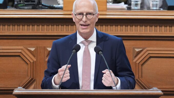 Hamburg Bürgermeister Peter Tschentscher (SPD) Hamburgs Bürgermeister Peter Tschentscher (SPD) hält die Einigung im Streit um den «Wachstumsbooster» für vernünftig. (Archivbild)