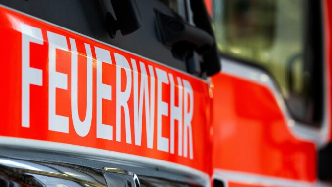 Feuerwehr Im Hamburger Stadtteil Eppendorf hat es einen Wohnungsbrand gegeben. (Symbolbild)
