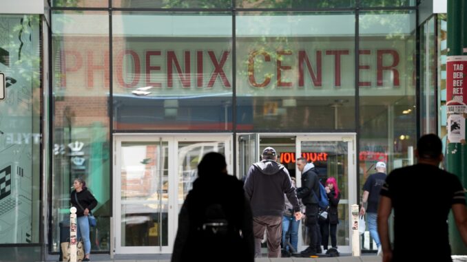 Phoenix Center Harburg Nach einem tödlichen Messerangriff in einem Harburger Einkaufszentrum sitzt ein Tatverdächtiger in Haft. (Archivbild)