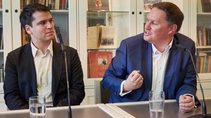 Nachfolgesuche für Hamburgs Ballettintendant Demis Volpi Hamburgs Kultursenator Carsten Brosda (SPD) betont, dass es bei Volpis Auswahlverfahren keine Hinweise auf ein toxisches Arbeitsklima gegeben habe. (Archivbild)