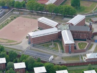 Wer seine Geldstrafe nicht bezahlt, soll in Hamburg wieder zur Verbüßung einer Ersatzfreiheitsstrafe inhaftiert werden (Archivbild).