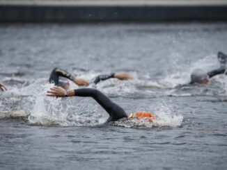 Der Schwimmstart des Ironman in Hamburg wurde verschoben.
