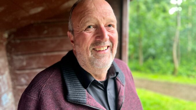 Goldschakal reißt weitere Lämmer auf Sylt Die Jagd auf den nachtaktiven Goldschakal auf der Insel wird nach Aussage von Nordfrieslands stellvertretendem Kreisjägermeister Manfred Uekermann nicht einfach.