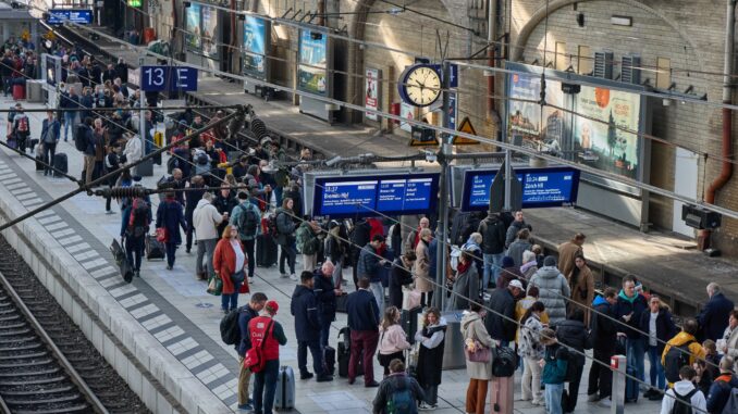 Hauptbahnhof Hamburg Am Hamburger Hauptbahnhof wurde ein Gepäckdieb gestellt. (Symbolbild)
