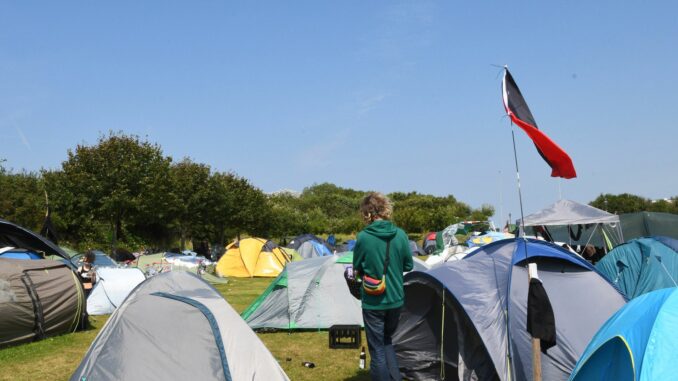 Punk-Protestcamp 3.0 auf Sylt Im Sommer sollen die Punk-Protestcamps auf Sylt in die vierte Runde gehen.