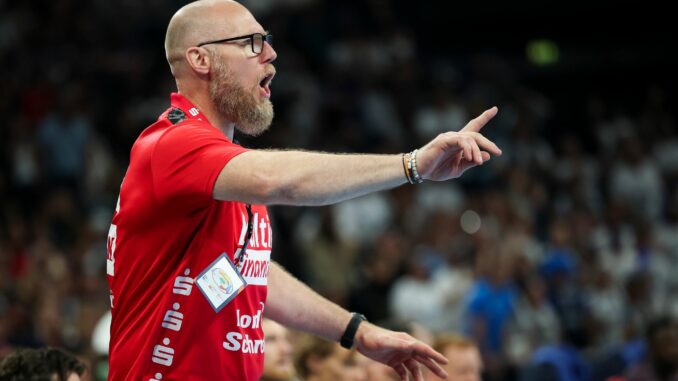 Trainer Ales Pajovic von der SG Flensburg-Handewitt Trainer Ales Pajovic und die SG Flensburg-Handewitt hatten die TSV Hannover-Burgdorf zu Gast.