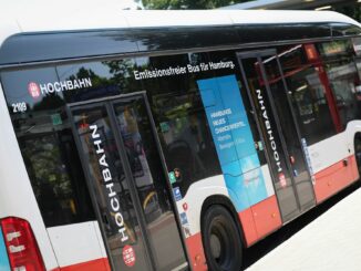 Elektrobusse kosten zweieinhalb- bis dreimal so viel wie ein Dieselfahrzeug.