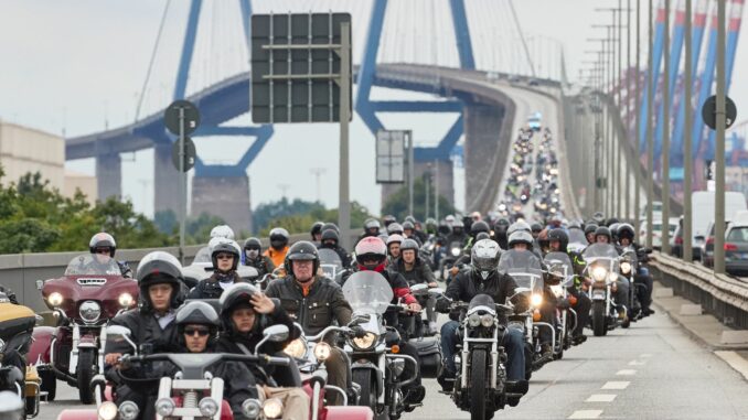 Abschluss der Hamburg Harley Days Höhepunkt der Harley Days ist immer die Parade am Sonntag. (Archivbild)