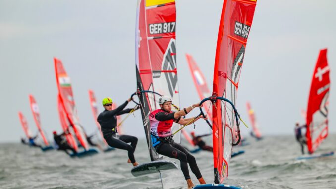 Kieler Woche Segeln Fabian Wolf holt bei der Kieler Woche einen Sieg.