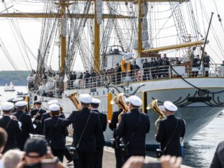 Das deutsche Segelschulschiff «Gorch Fock» ist zurück in Kiel.