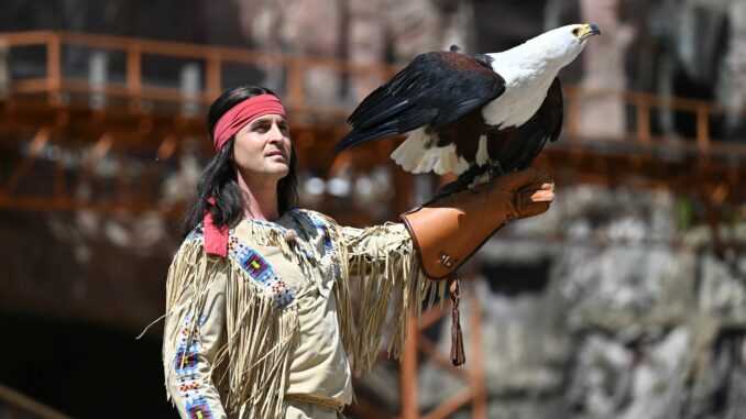 Vor Beginn der Karl-May-Festspiele In einer Woche ist es so weit: Das Stück «Halbblut» feiert Premiere am Kalkberg in Bad Segeberg und die Karl-May-Spiele gehen in ihre 72. Saison.