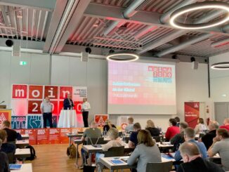 Betriebsräte aus norddeutschen Unternehmen haben auf einer Konferenz in Bremen über die Herausforderungen und Chancen des Strukturwandels gesprochen.