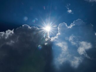 Das Wetter am Wochenende wird wechselhaft. (Symbolbild)