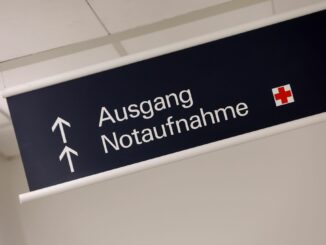 Die AOK NordWest setzt sich für eine Entlastung der Notaufnahmen ein. (Symbolbild)