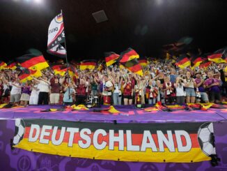 Gute Stimmung unter den Deutschland-Fans - aber nur vor dem Spiel.