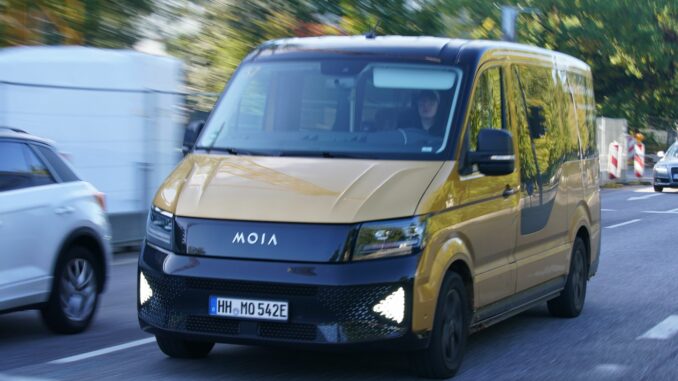 Sammeltaxianbieter Moia Moia-Sammeltaxis sind küntfig nur noch in Hamburg unterwegs. (Archivfoto)