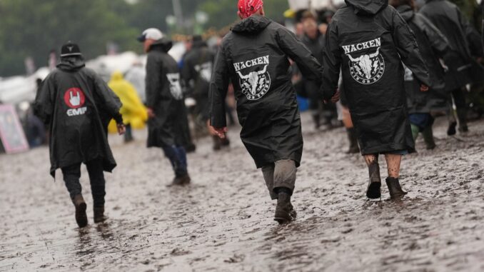 Wacken Open Air Der Regen auf Wacken ist bald vorbei.