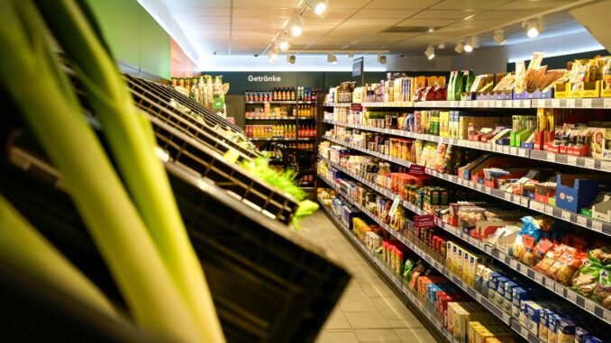 Mehr Freiheit für Lebensmittelläden ohne Personal Auch in Schleswig-Holstein entstehen immer mehr automatisierte Supermärkte.