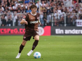 Scott Banks brachte den FC St. Pauli gegen OGC Nizza in Führung.