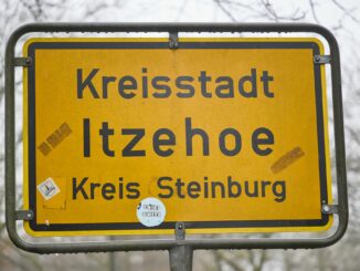 Die Stammwerk von Customcells Itzehoe ist gerettet. (Symbolbild)
