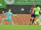 Wechselt zum WFC Arsenal: Die bisherige Wolfsburgerin Anneke Borbe (l).