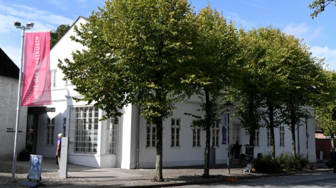 Museum Kunst der Westküste Gut 70 Werke sind in der neuen Schau «Mittsommer!» zu sehen (Archivbild).