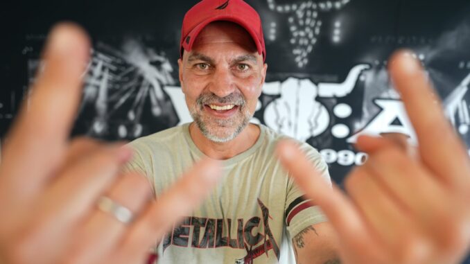 Wacken Open Air Ex-Spieler Markus Babbel drückt dem HSV in der Bundesliga die Daumen.